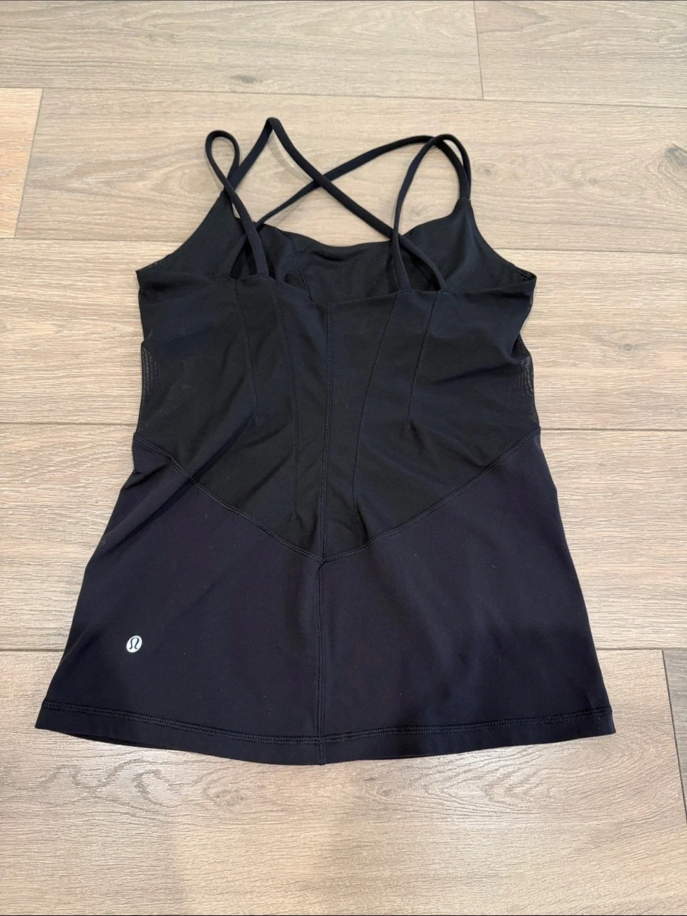 LULULEMON Black Exquisite Tank Full On Luon Yoga Coolmax Active Gym Top Size 8